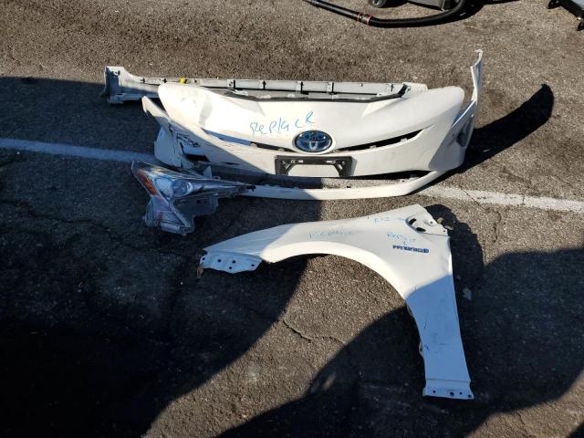 Photo 12 from auction – 2018 TOYOTA PRIUS with VIN JTDKBRFU3J3065250