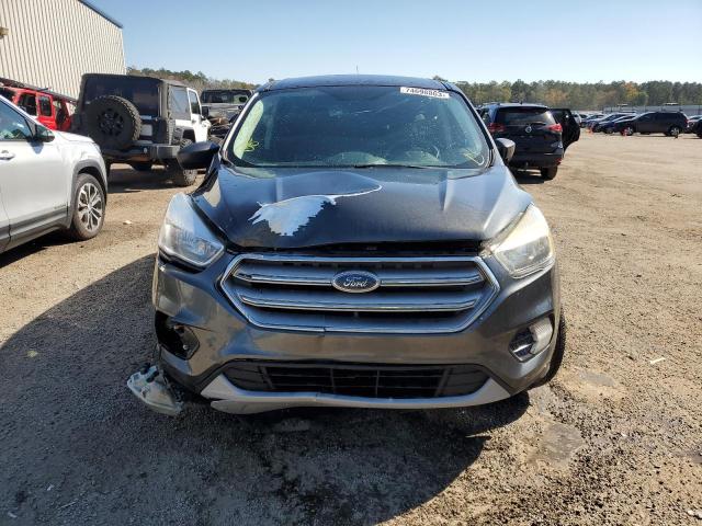 Photo 5 from auction – 2017 FORD ESCAPE SE with VIN 1FMCU0GD7HUE39853