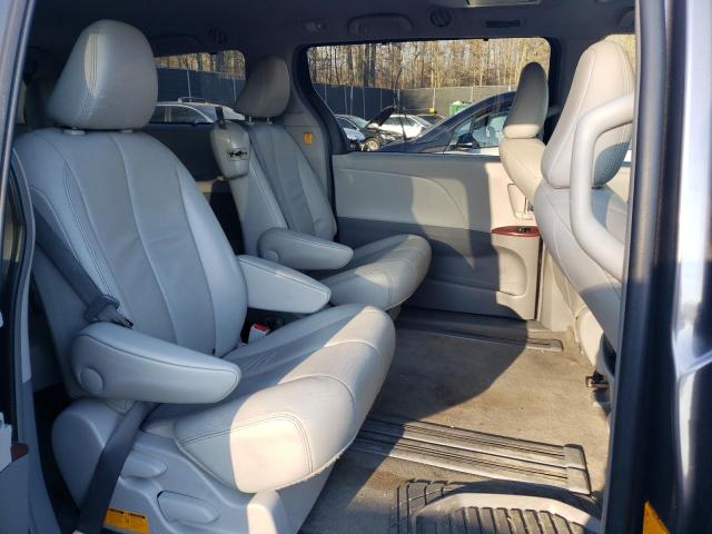 Photo 11 from auction – 2012 TOYOTA SIENNA XLE with VIN 5TDYK3DC4CS274371