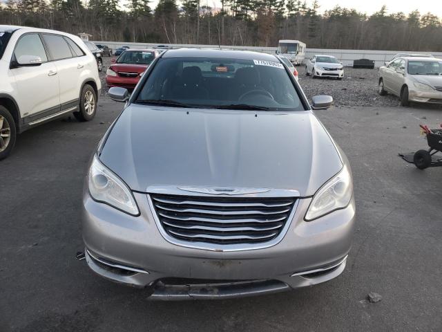 Zdjęcie 5 z aukcji – 2013 CHRYSLER 200 LX z VIN 1C3CCBABXDN671155