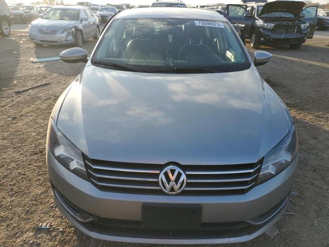 Photo 5 from auction – 2012 VOLKSWAGEN PASSAT SE with VIN 1VWBP7A31CC040934