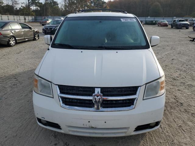 Photo 5 from auction – 2010 DODGE GRAND CARA with VIN 2D4RN5D15AR268772