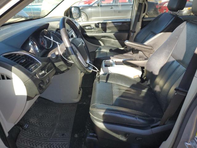 Photo 7 from auction – 2015 CHRYSLER TOWN & COU with VIN 2C4RC1CG4FR526630