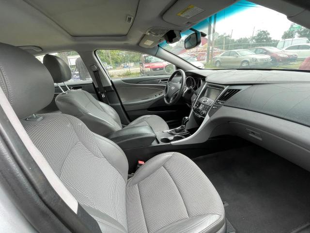 Photo 5 from auction – 2011 HYUNDAI SONATA SE with VIN 5NPEC4AB1BH191549