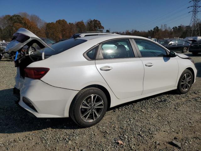 Photo 3 from auction – 2023 KIA FORTE LX with VIN 3KPF24AD4PE634460