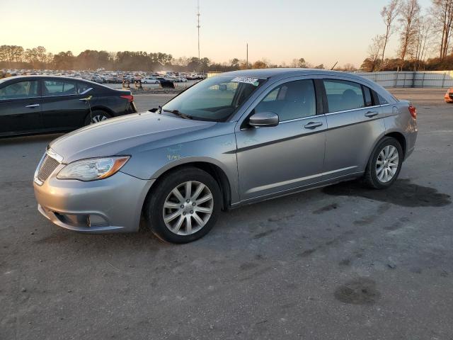 CHRYSLER 200 TOURIN 2013 with VIN 1C3CCBBB6DN615325 - Photo from auction