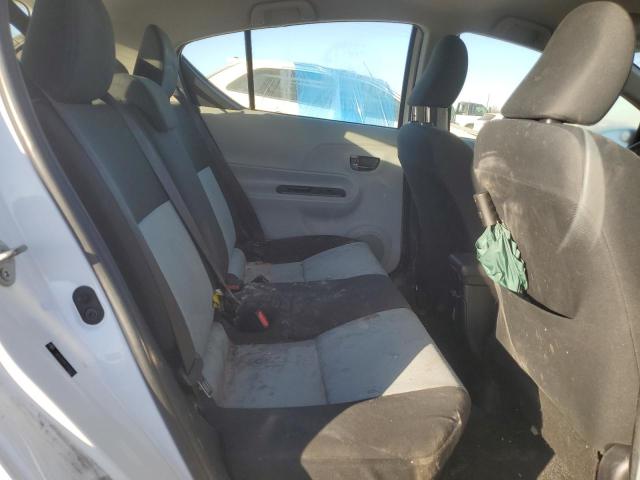 Photo 10 from auction – 2012 TOYOTA PRIUS C with VIN JTDKDTB39C1003225