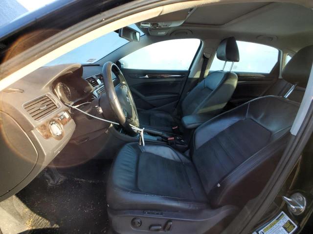 Photo 7 from auction – 2015 VOLKSWAGEN PASSAT SEL with VIN 1VWCV7A37FC034568