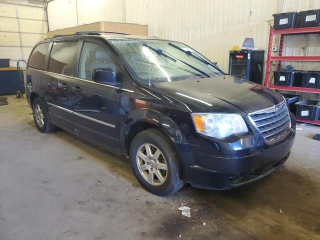 Photo 4 from auction – 2010 CHRYSLER TOWN & COU with VIN 2A4RR8D18AR404003