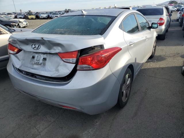 Photo 3 from auction – 2012 HYUNDAI ELANTRA GL with VIN KMHDH4AE2CU341324