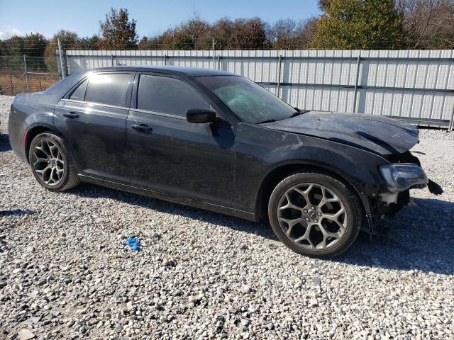 Photo 4 from auction – 2018 CHRYSLER 300 S with VIN 2C3CCABG6JH299905