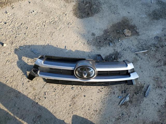Foto 12 de la subasta – 2018 TOYOTA HIGHLANDER con VIN 5TDKZRFH6JS267769