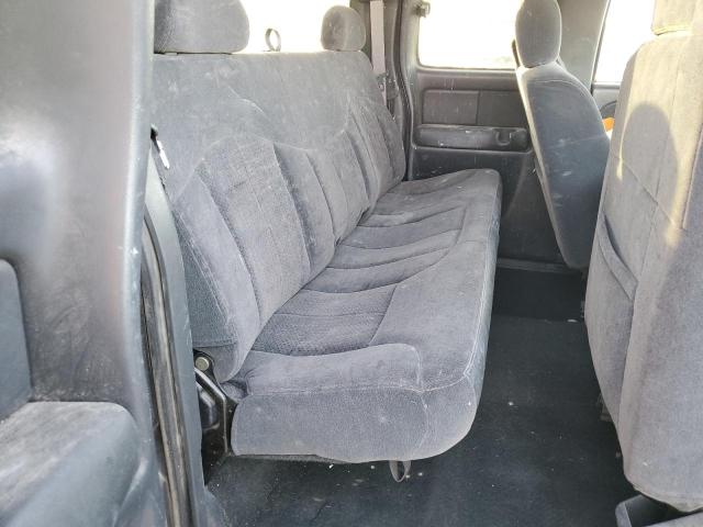 Photo 10 from auction – 2002 CHEVROLET SILVERADO with VIN 1GCEC19VX2Z302217