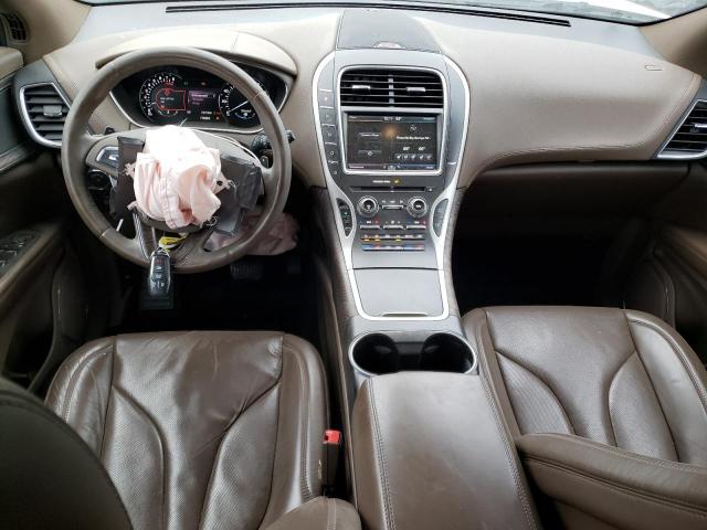 Photo 8 from auction – 2016 LINCOLN MKX RESERV with VIN 2LMTJ8LR8GBL21747