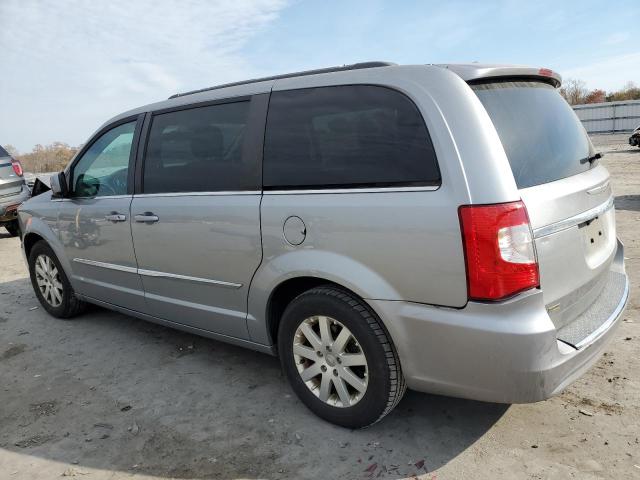 Photo 2 from auction – 2016 CHRYSLER TOWN & COU with VIN 2C4RC1BG3GR268944