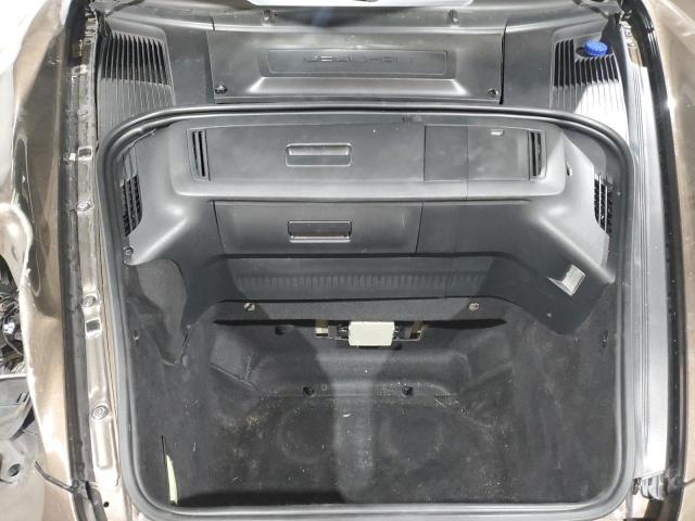 Photo 11 from auction – 2011 PORSCHE BOXSTER with VIN WP0CA2A82BS710678