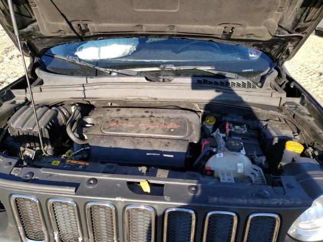 Photo 12 from auction – 2015 JEEP RENEGADE L with VIN ZACCJBBT4FPC12609