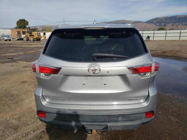 Photo 6 from auction – 2016 TOYOTA HIGHLANDER with VIN 5TDDKRFH5GS270278