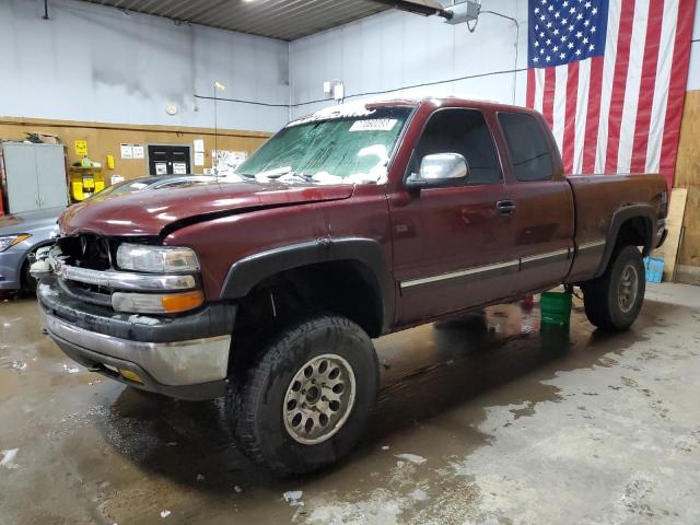 CHEVROLET SILVERADO 2000 with VIN 1GCEK19T5YE300540 - Photo from auction
