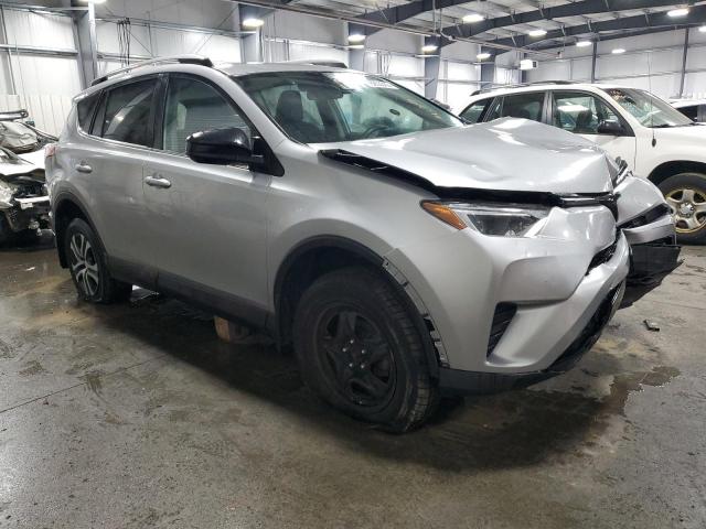 Photo 4 from auction – 2018 TOYOTA RAV4 LE with VIN 2T3BFREV2JW713432