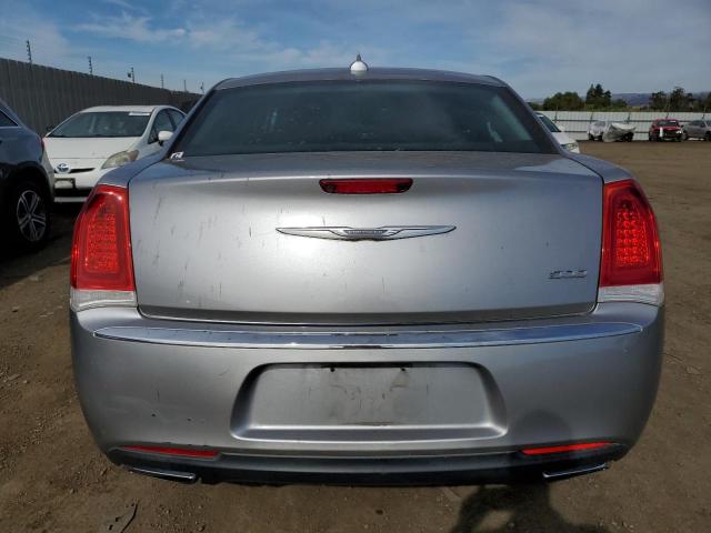 Photo 6 from auction – 2016 CHRYSLER 300 with VIN 2C3CCAAG5GH229743