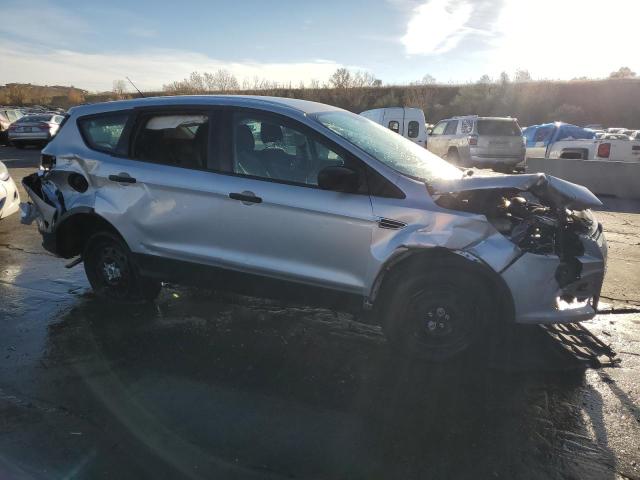 Foto 4 de la subasta – 2016 FORD ESCAPE S con VIN 1FMCU0F71GUB59498