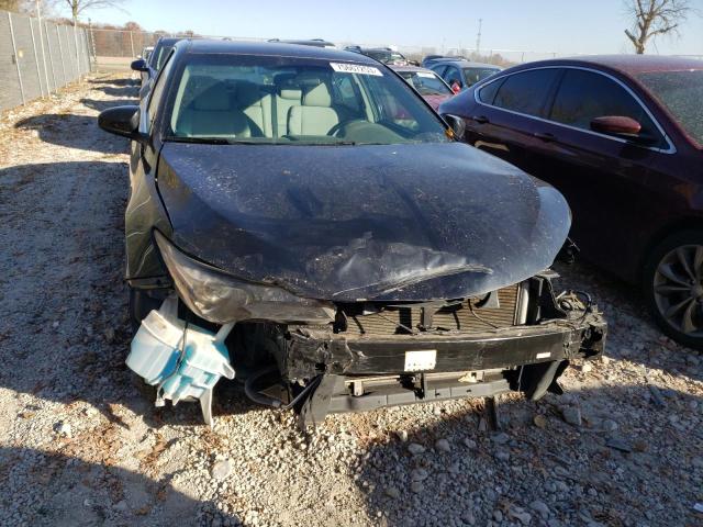Photo 5 from auction – 2017 TOYOTA CAMRY LE with VIN 4T1BF1FKXHU412982
