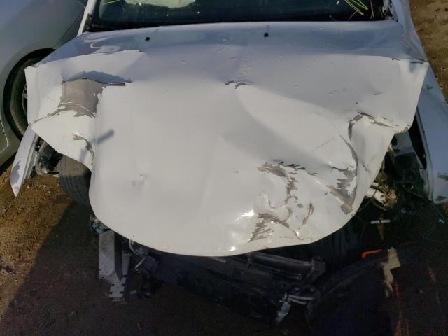 Photo 11 from auction – 2015 CHRYSLER 200 LIMITE with VIN 1C3CCCAB5FN660119
