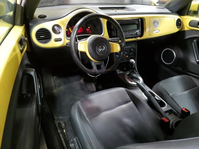 Photo 8 from auction – 2012 VOLKSWAGEN BEETLE with VIN 3VWJP7AT9CM606526