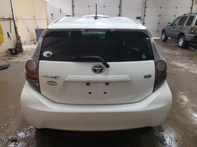 Photo 6 from auction – 2013 TOYOTA PRIUS C with VIN JTDKDTB36D1544248