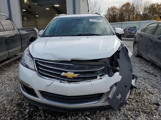 Photo 5 from auction – 2017 CHEVROLET TRAVERSE L with VIN 1GNKVGKDXHJ335637