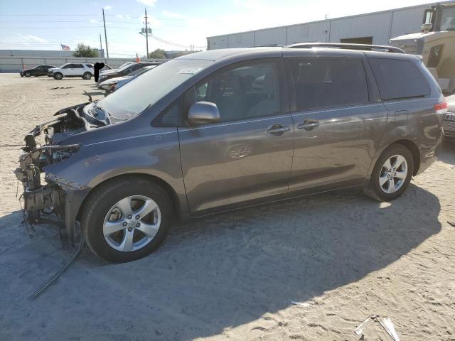TOYOTA SIENNA LE 2012 with VIN 5TDKK3DC9CS203768 - Photo from auction