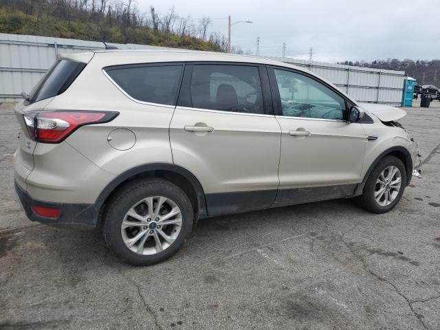 Photo 3 from auction – 2017 FORD ESCAPE SE with VIN 1FMCU9GD9HUB39526