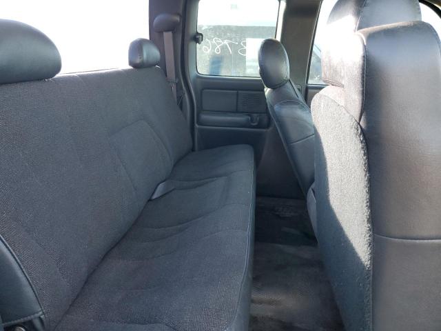 Photo 10 from auction – 2000 CHEVROLET SILVERADO with VIN 2GCEC19W3Y1326014