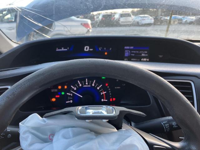 Photo 12 from auction – 2015 HONDA CIVIC LX with VIN 19XFB2F56FE071772
