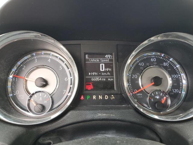 Photo 9 from auction – 2016 CHRYSLER TOWN & COU with VIN 2C4RC1BG2GR187563