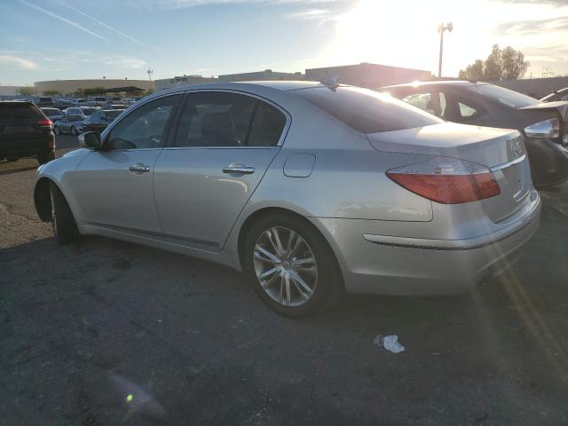 Photo 2 from auction – 2010 HYUNDAI GENESIS 4. with VIN KMHGC4DF0AU085083