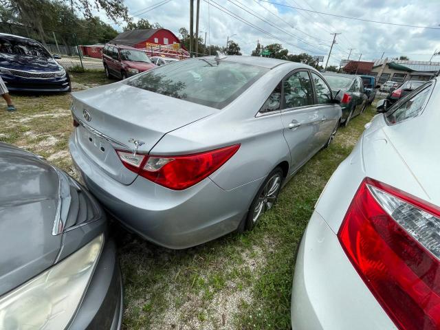 Photo 4 from auction – 2011 HYUNDAI SONATA SE with VIN 5NPEC4AB1BH191549