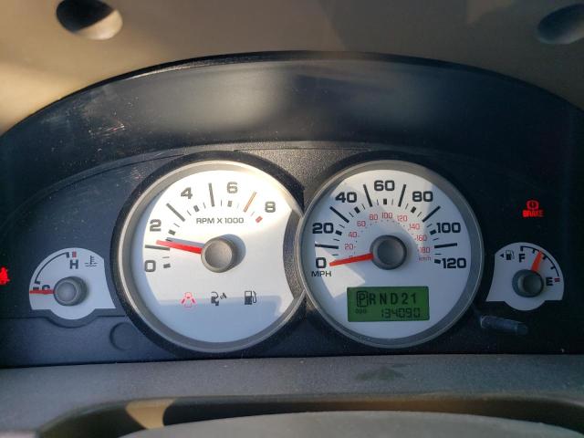 Photo 9 from auction – 2006 FORD ESCAPE XLS with VIN 1FMYU93176KC71887