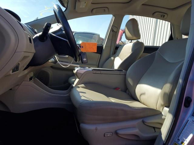 Photo 7 from auction – 2013 TOYOTA PRIUS V with VIN JTDZN3EU6D3256749