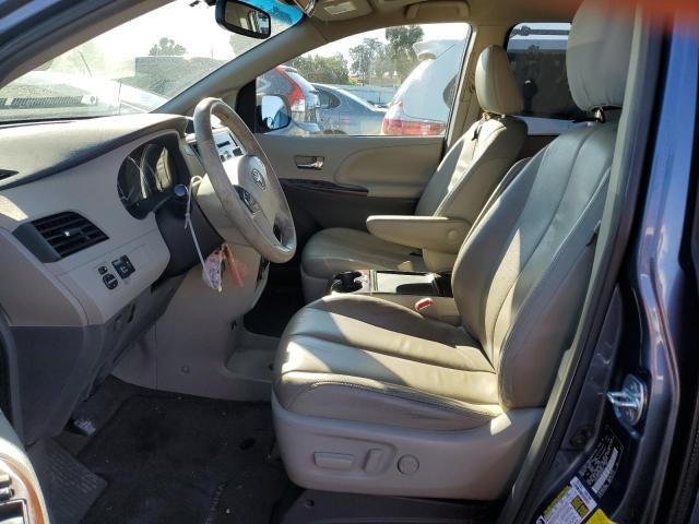 Photo 7 from auction – 2014 TOYOTA SIENNA XLE with VIN 5TDYK3DCXES509374