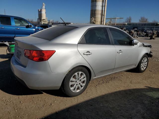 Photo 3 from auction – 2010 KIA FORTE EX with VIN KNAFU4A27A5823953