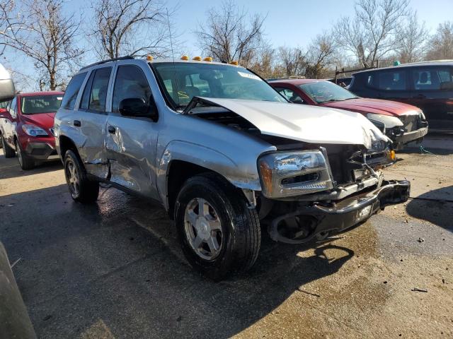 Photo 4 from auction – 2005 CHEVROLET TRAILBLAZE with VIN 1GNDT13S652136521