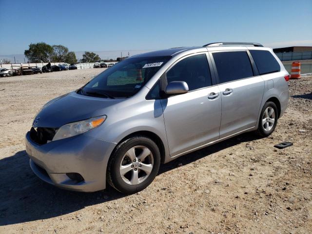 TOYOTA SIENNA LE 2016 with VIN 5TDKK3DC3GS708050 - Photo from auction