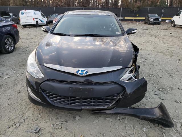 Photo 5 from auction – 2012 HYUNDAI SONATA HYB with VIN KMHEC4A43CA057552