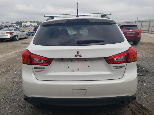 Photo 6 from auction – 2015 MITSUBISHI OUTLANDER with VIN 4A4AP4AU8FE003127