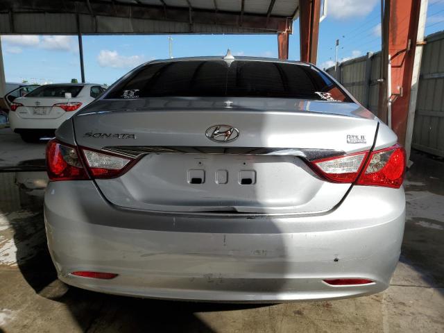 Photo 6 from auction – 2011 HYUNDAI SONATA with VIN 5NPEB4AC2BH208628