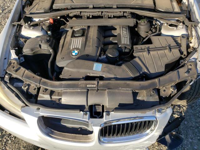 Photo 11 from auction – 2010 BMW 328 I with VIN WBAPH7G54ANM51712