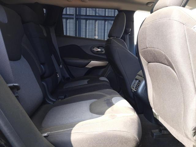 Photo 10 from auction – 2018 JEEP CHEROKEE L with VIN 1C4PJLCB5JD556552