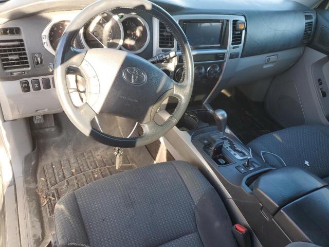 Photo 8 from auction – 2005 TOYOTA 4RUNNER SR with VIN JTEBU14R058029255